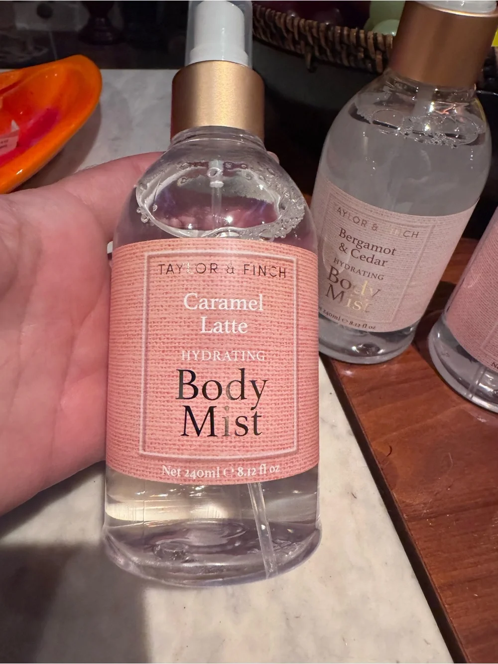 Bergamot & Cedar Hydrating Body Mist - Pink